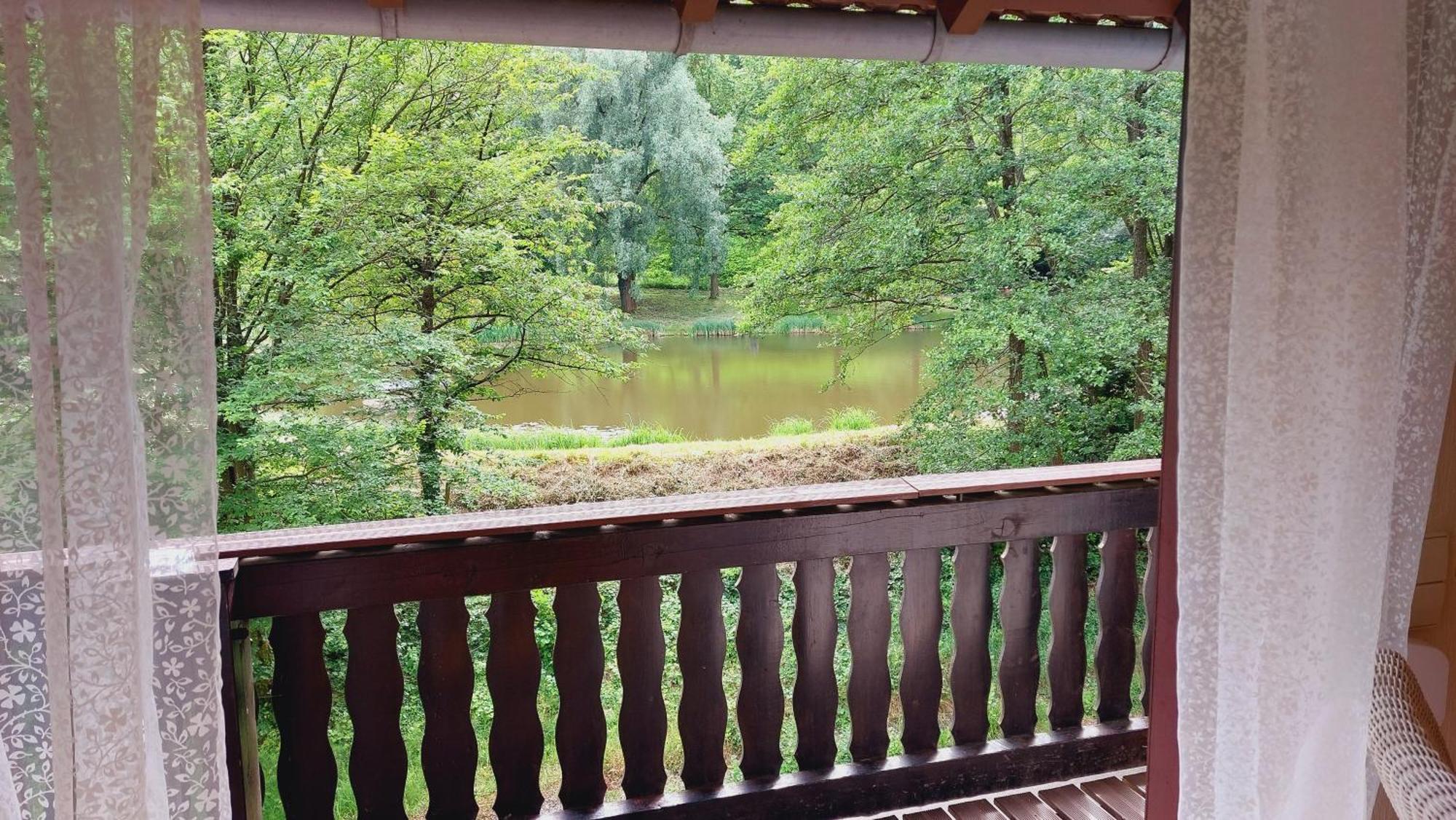 Gaestehaus Gerhardt ชไวเก็น เร็คเท็นบาค ภายนอก รูปภาพ